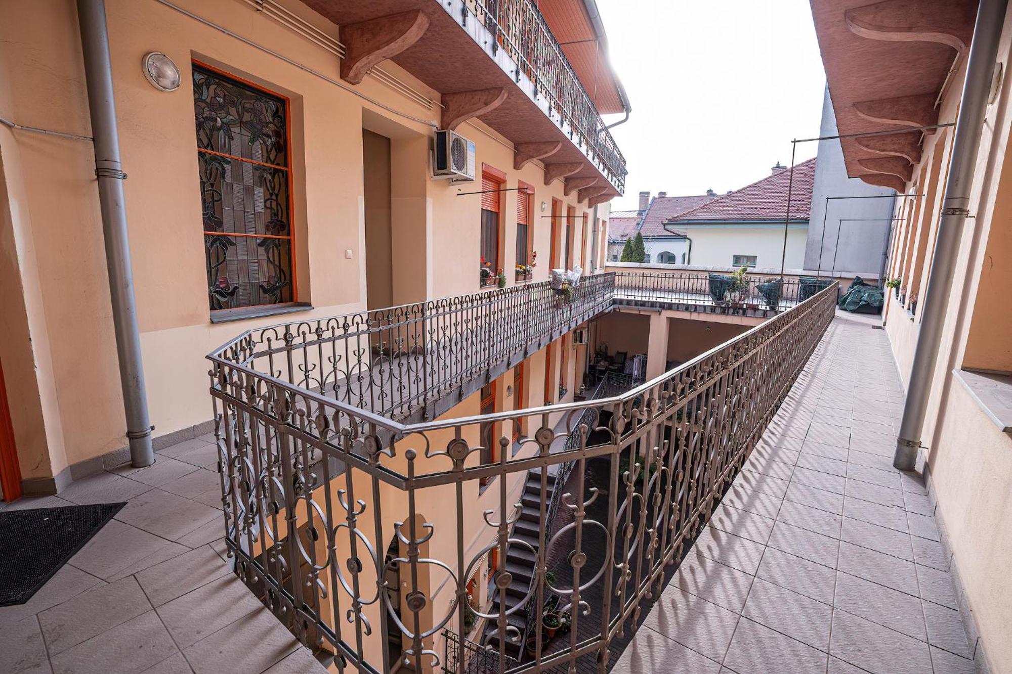 Kelemen Apartment Szeged Exterior photo